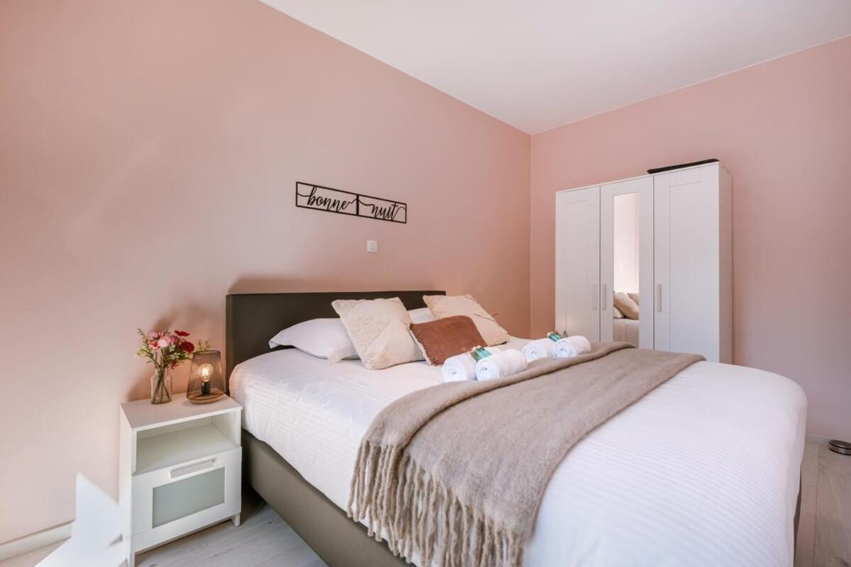 Apartment Huswell - Beachfront In Zeebrugge Bruges