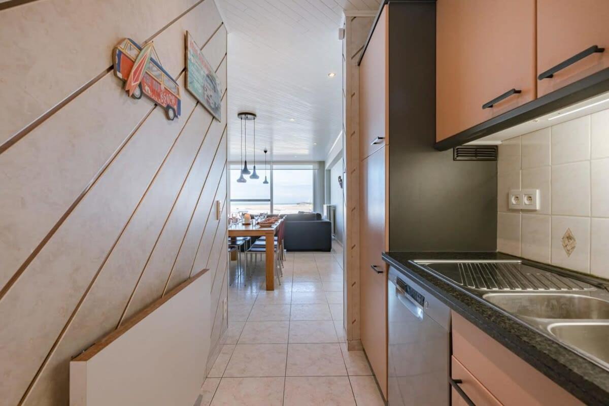 Huswell - Beachfront In Zeebrugge Apartment Bruges